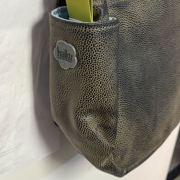 Stylish Green and Brown Women's Bag by haiku lots of storage good condition - Picture 3 of 8